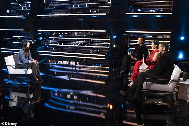 'Garota, estou com bronquite', disse Abi a Katy, Lionel e Luke Bryan