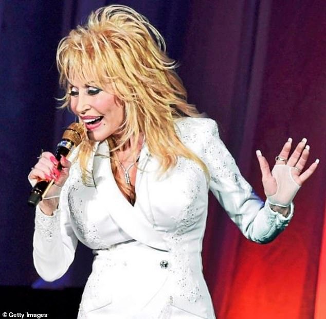 Dolly Parton gostou de X ao reagir à versão de Beyoncé de seu hit de 1973, Jolene, para seu álbum country Cowboy Carter na sexta-feira
