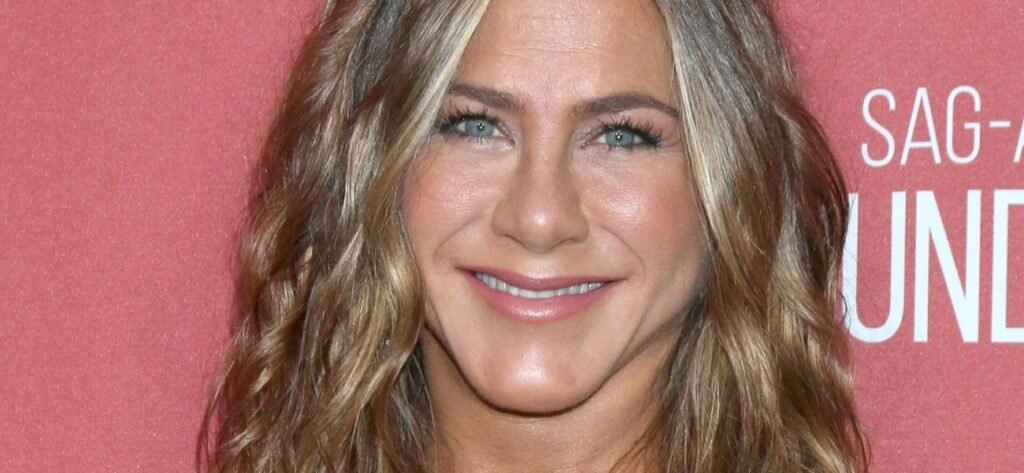 Jennifer Aniston Reveals Morning Rules Before She ‘Pulls Out’ Her Phone