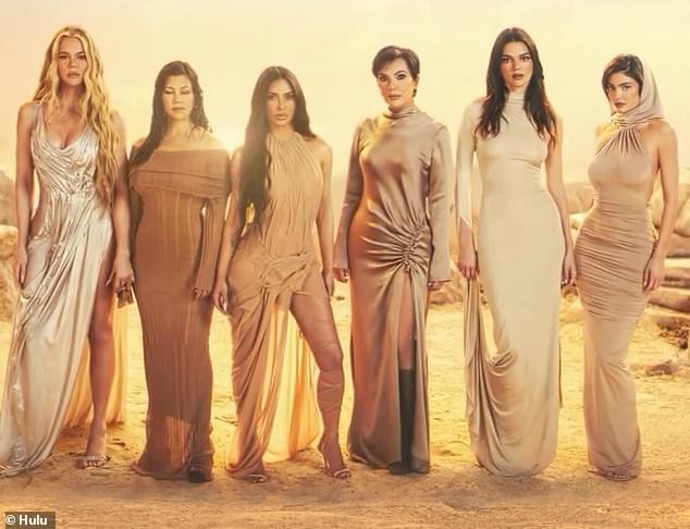 A família Kardashian foi supostamente pega de surpresa pelo anúncio do novo empreendimento de podcast de Caitlyn Jenner e Lamar Odom