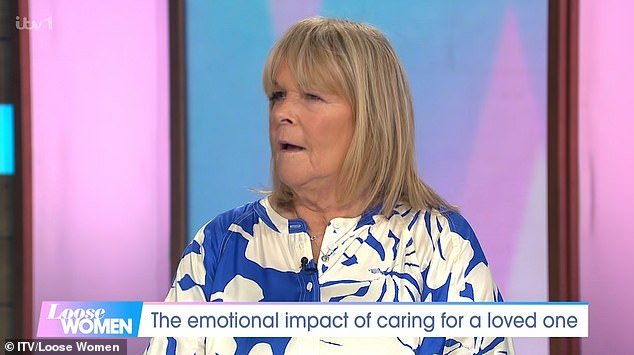 Linda Robson revelou que seus filhos se tornaram seus cuidadores quando ela ficou “tão deprimida que não podia ser deixada sozinha”