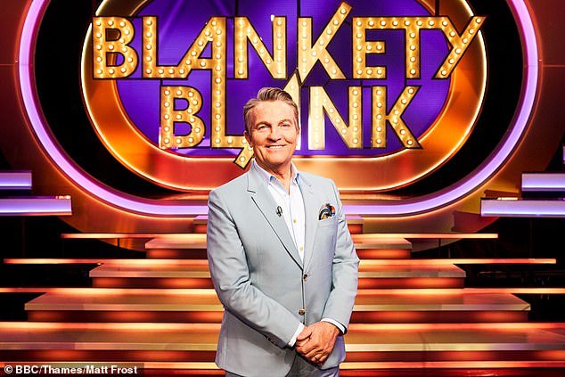 Bradley Walsh retornará para o game show da BBC Blankety Blank, já que foi recomissionado para mais duas séries