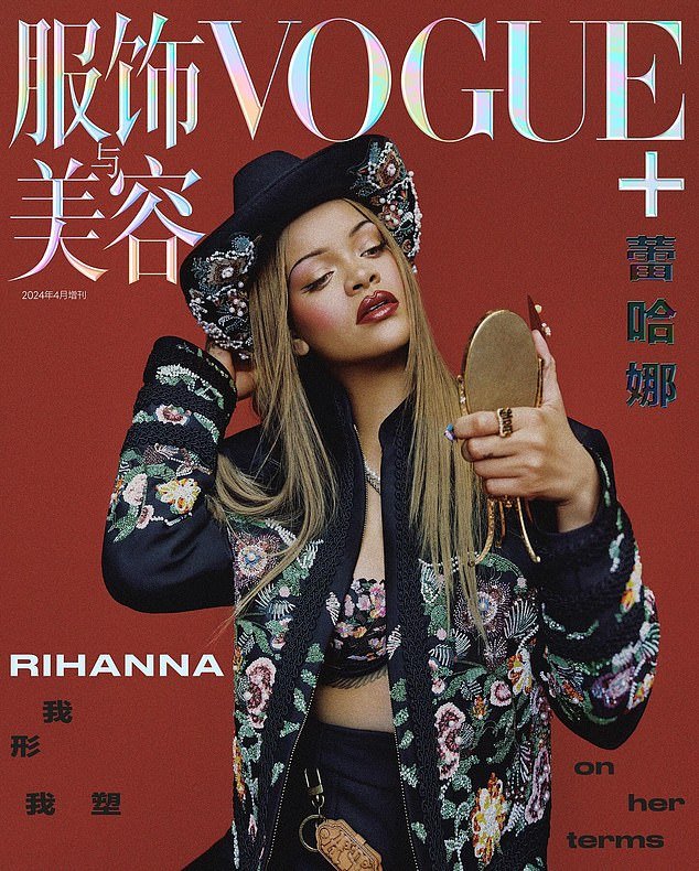 Rihanna cobriu a última edição da Vogue China antes de lançar seu império bilionário Fenty no país a partir do próximo mês